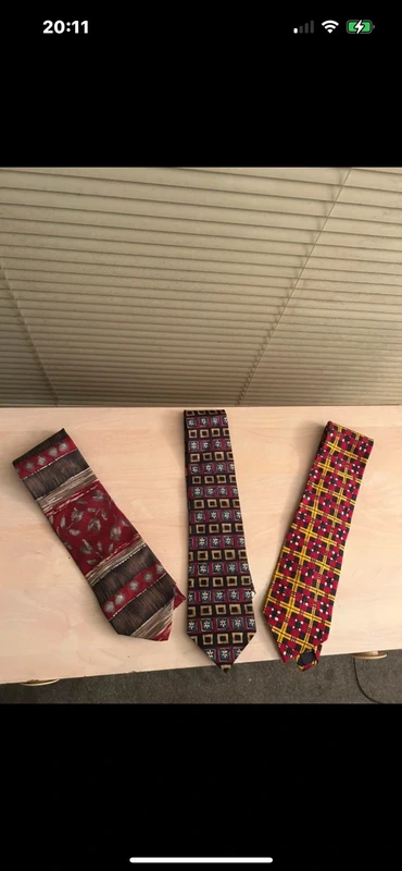Three Silk Ties Men Bundle In Good Condition mens tie