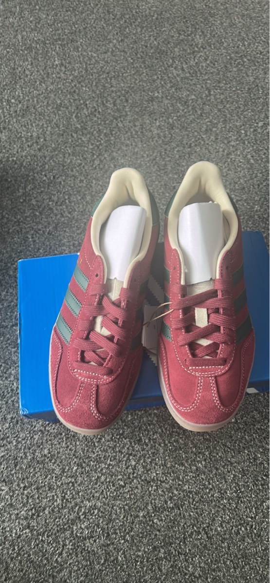 Adidas gazelles