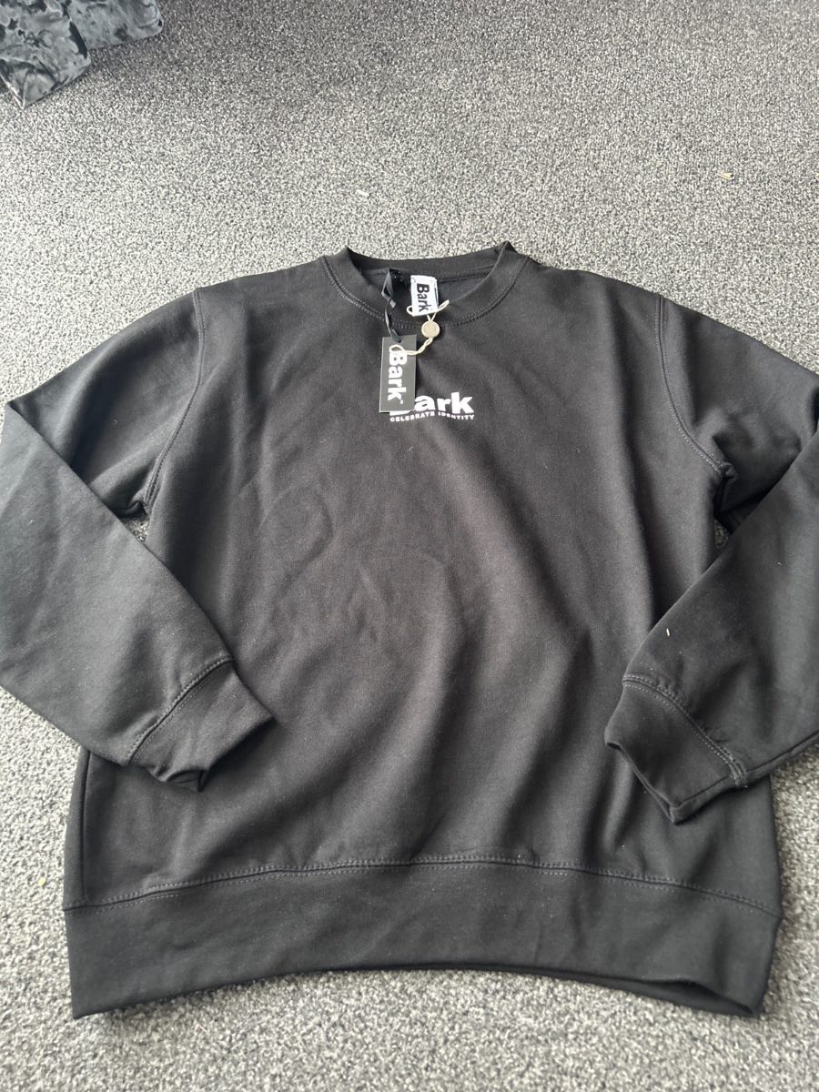 Bark crewneck