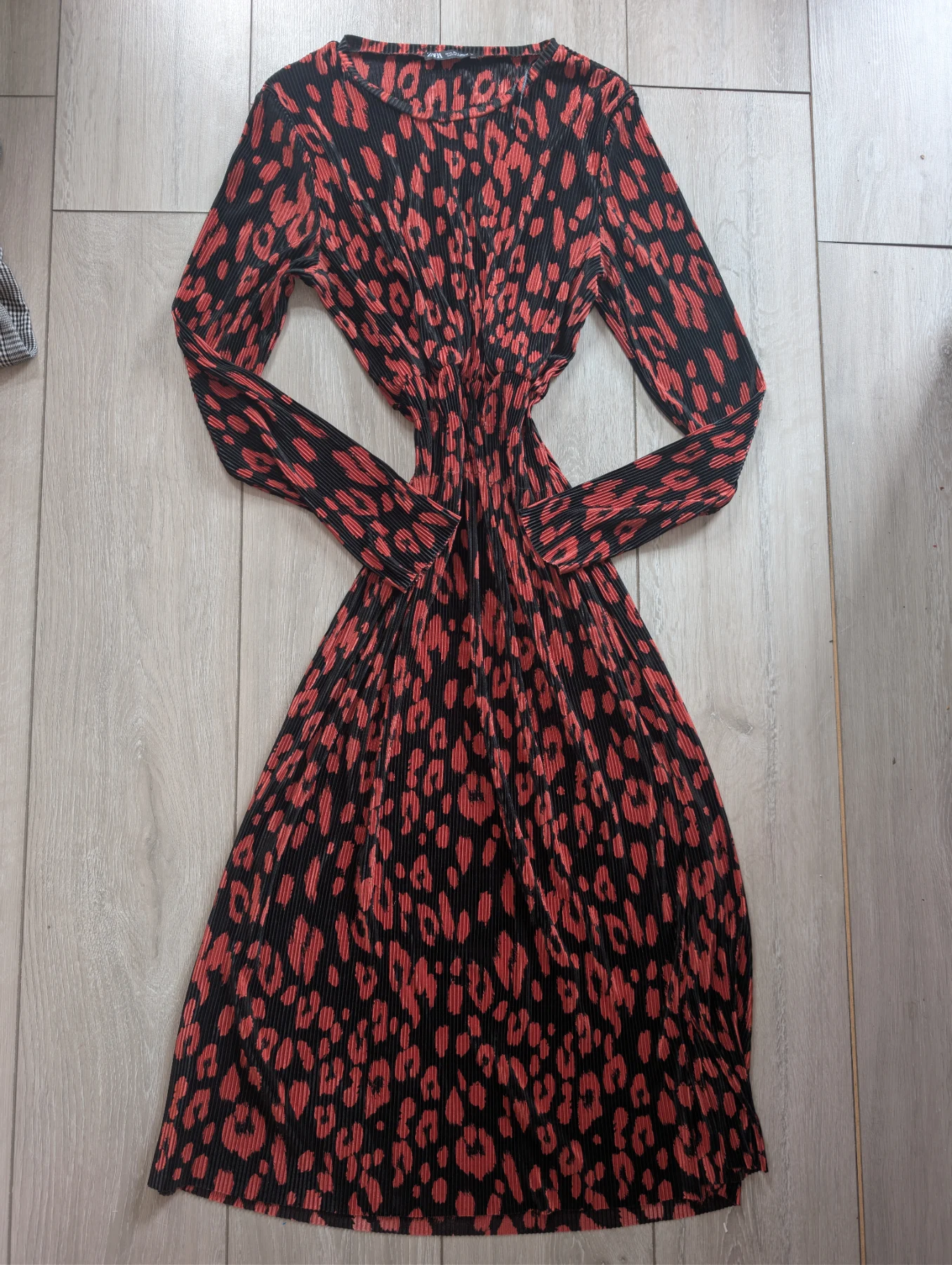 Zara beautiful ribbed dress long sleeve