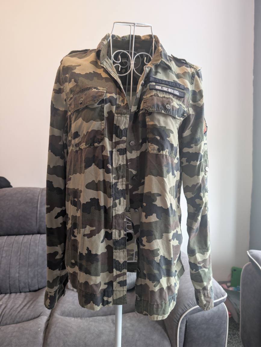 Superdry camo button down shirt womens size s