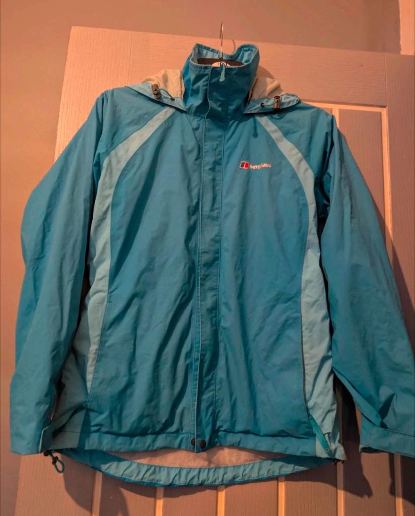 Berghaus AQ2 2 tone blue jacket.