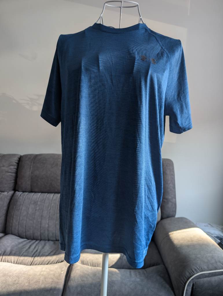 Under armour blue sports t.shirt