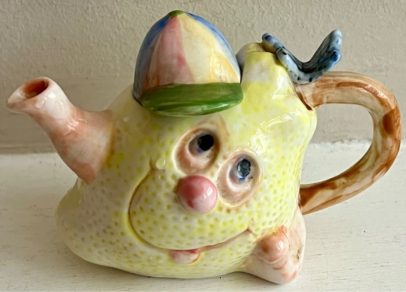 Novelty Lemon Shape Ceramic Teapot – Character Design