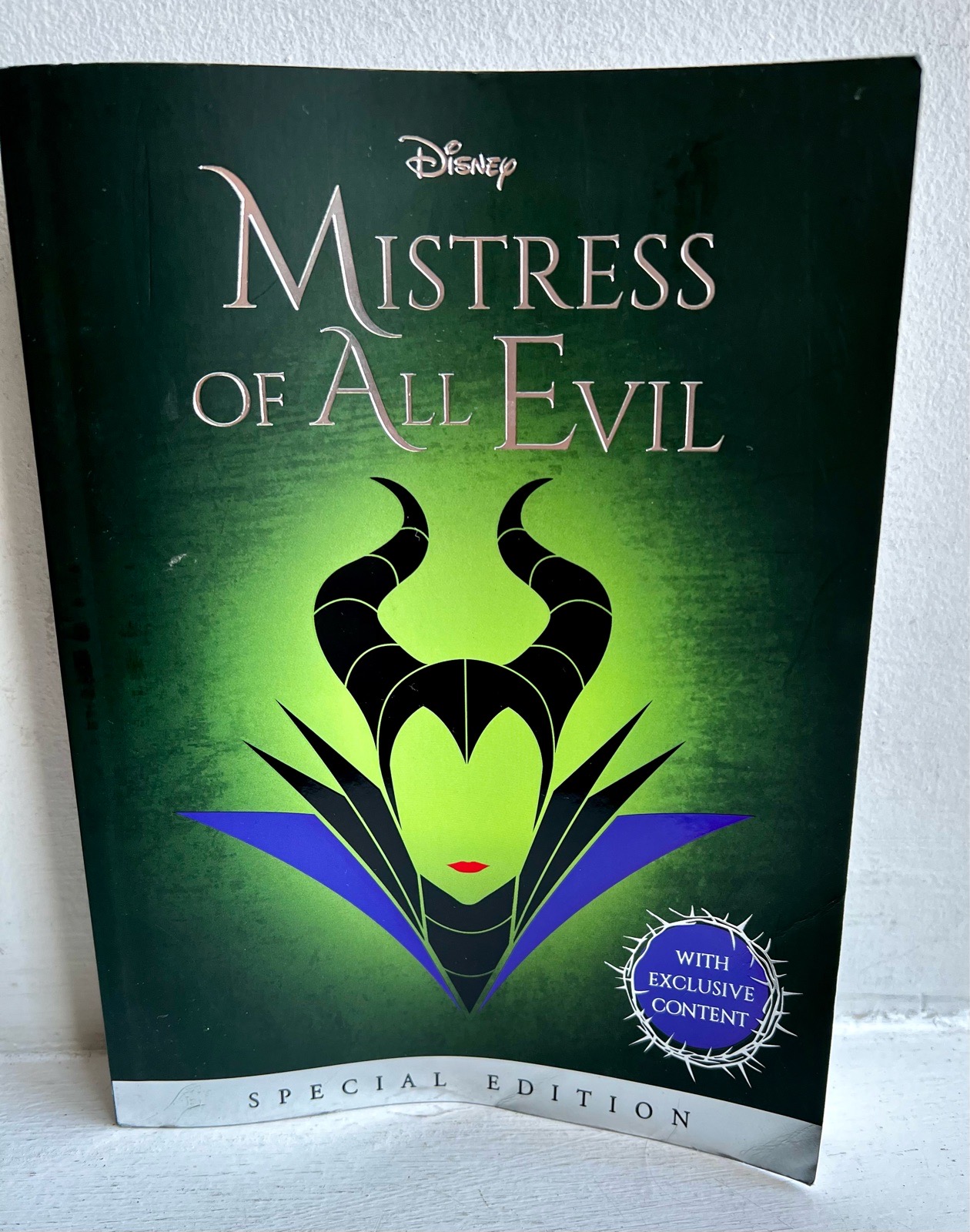 Disney Mistress of All Evil Special Edition – Serena Valentino