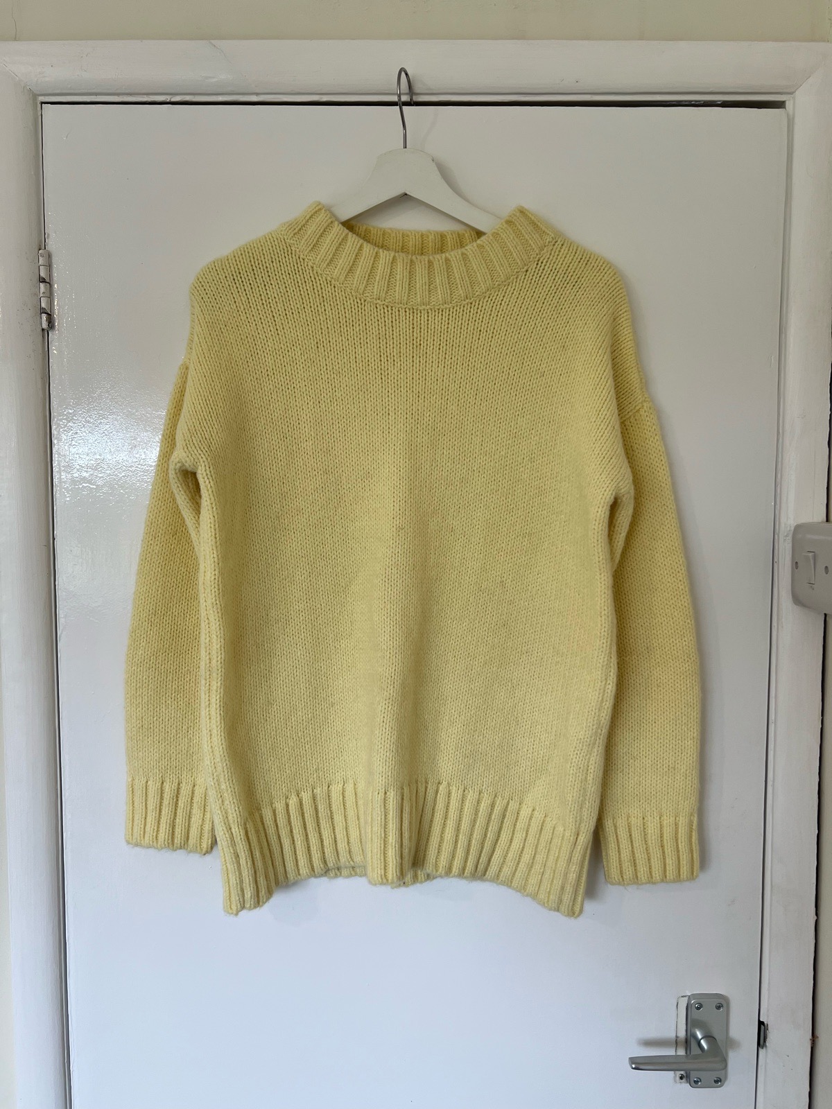 French Connection Women’s Knit Jumper Sweater Butter Yellow Mohair Size M
