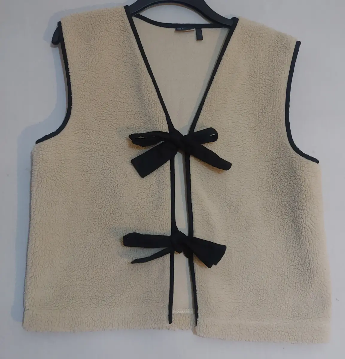 Women Borg Teddy Fleece Tie Front Gilet Cream/Beige Size S UK 8-10