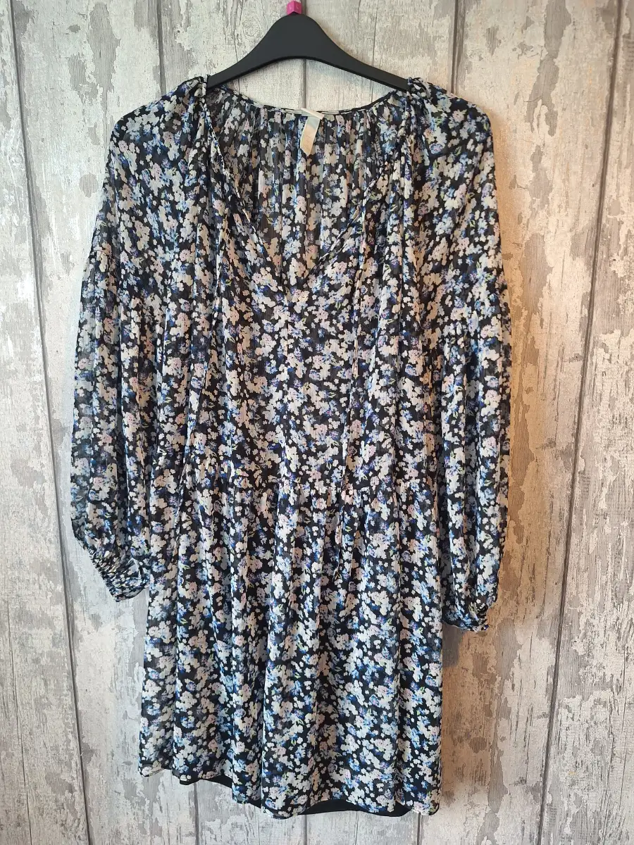 Ditsy flower print dress H&M size Large 18/20