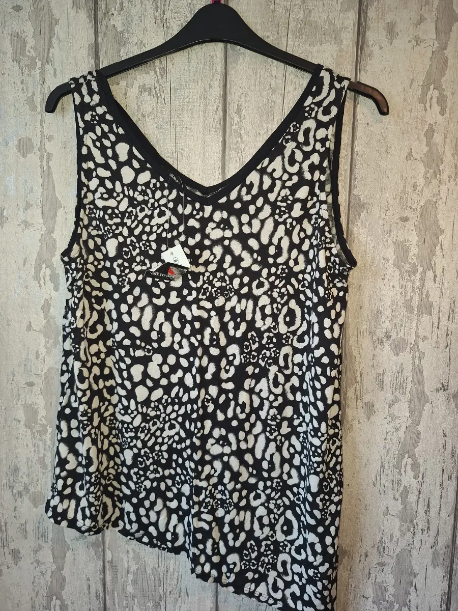 Lovely summer top size 16 george