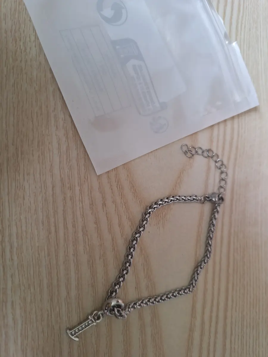 Lovely stainless steel silver initial bracelet 'I' new