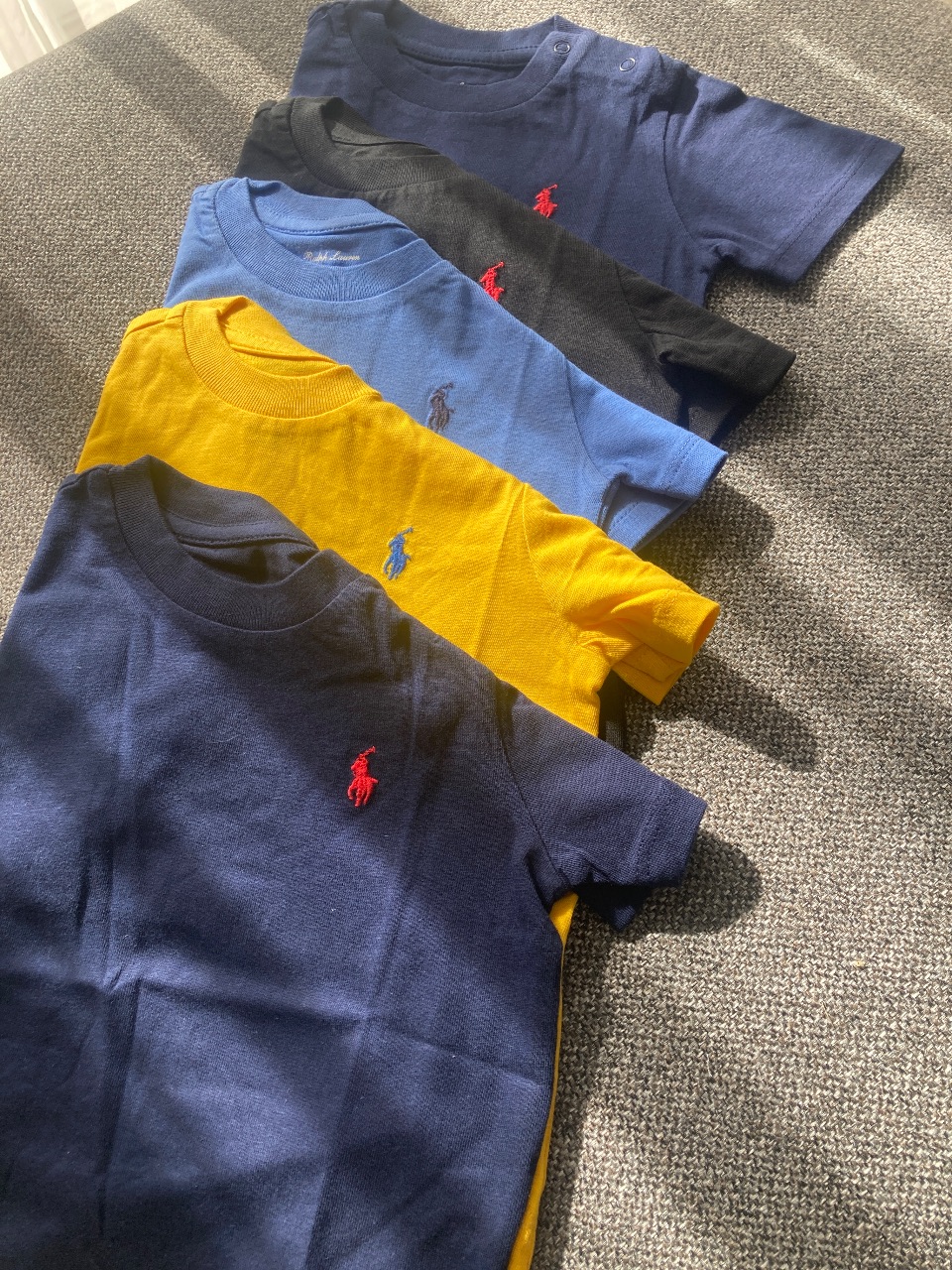 Ralph Lauren babys bundle T-shirt in excellent condition age 6-9 months