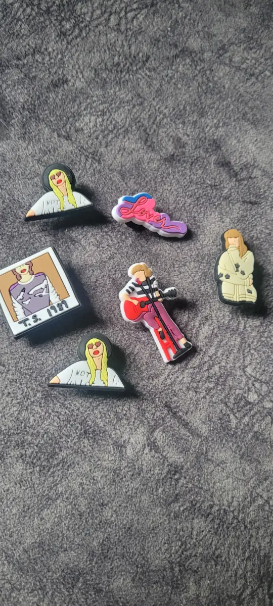 Taylor swift shoe charms