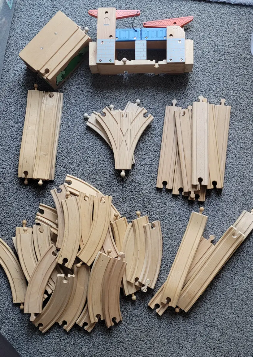 Wooden train pieces