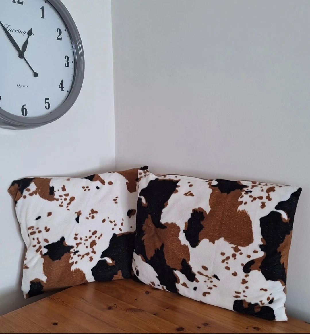 2 x Faux Fur Cow Skin Hide Decor Cushions Pillows 45x35cm