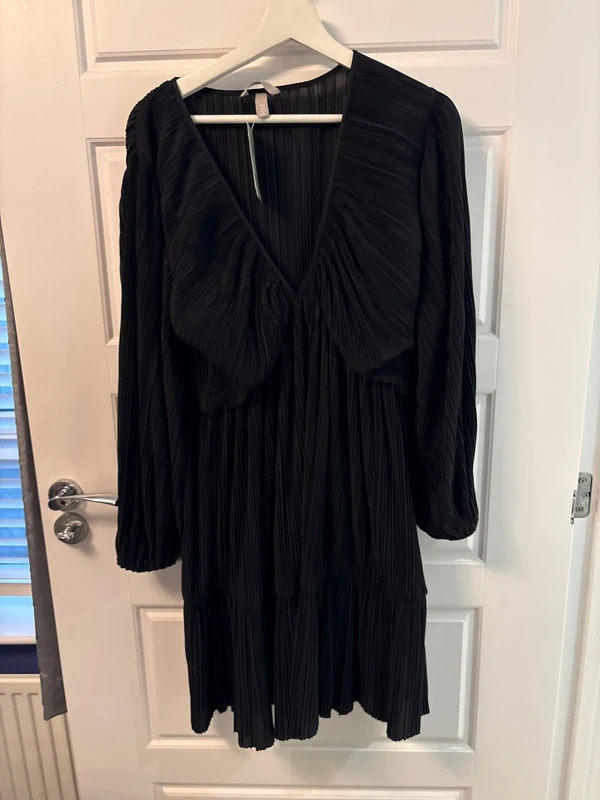H&M black evening dress size XL