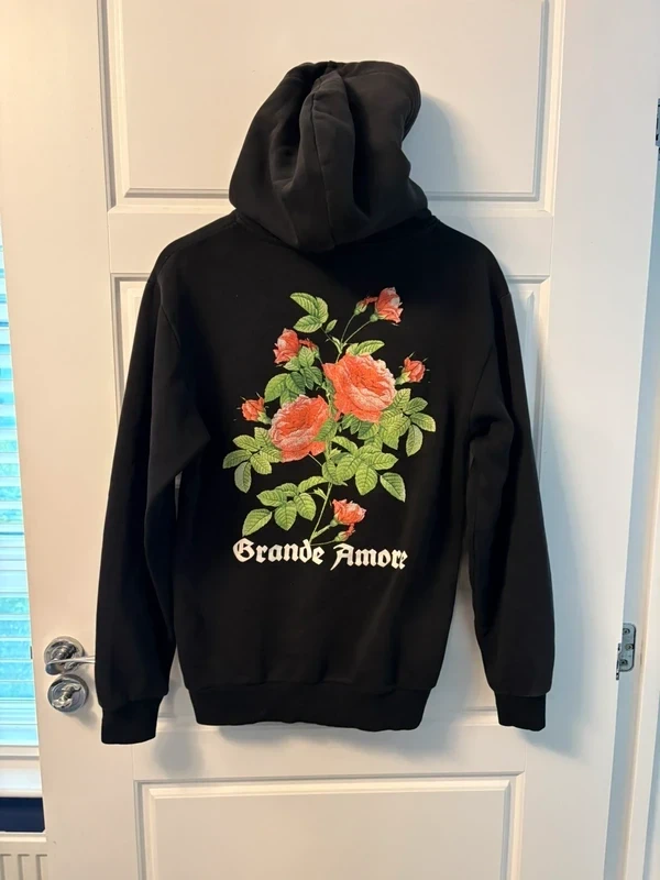H&M ladies black hoodie size XS