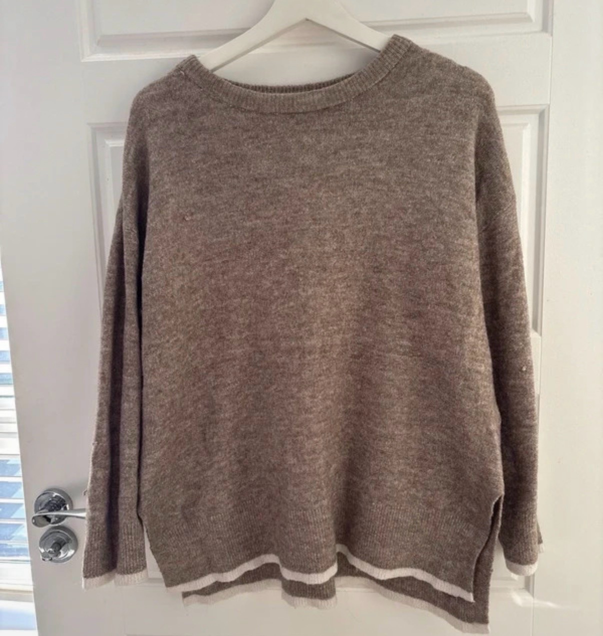 New Look Brown knit jumper size L