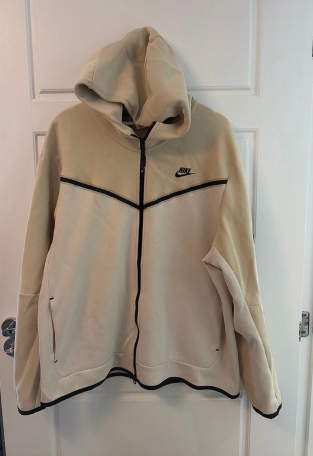 Nike tech beige hoodie size xl