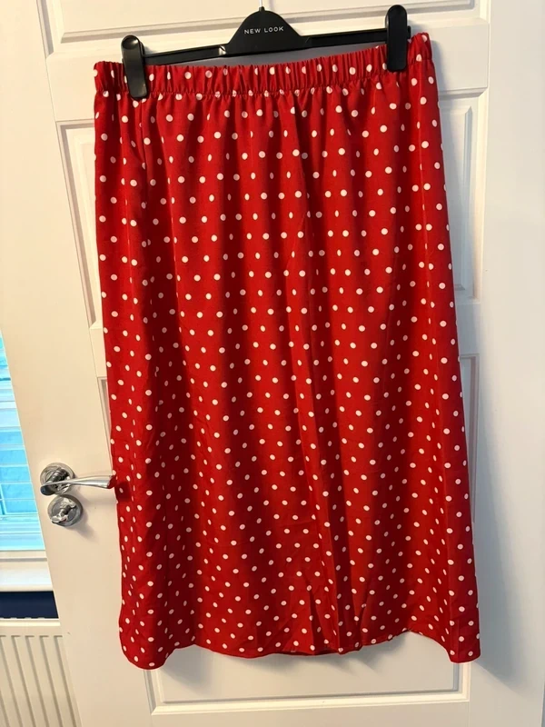 Ladies red polka dot maxi skirt size XXL