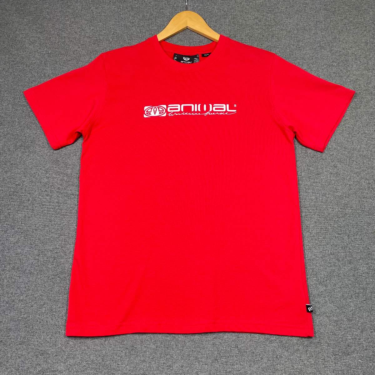 Animal Red T- Shirt Classic Genuine Product Cotton Spell Out Design Men Size S