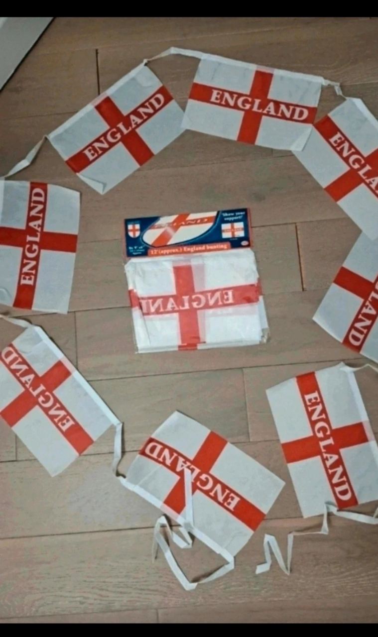 England bunting 12"