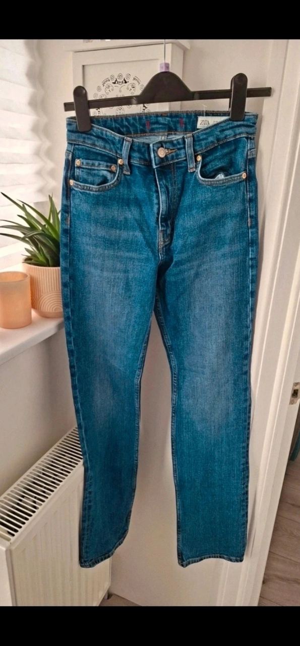 Zara lovely jeans uk8
