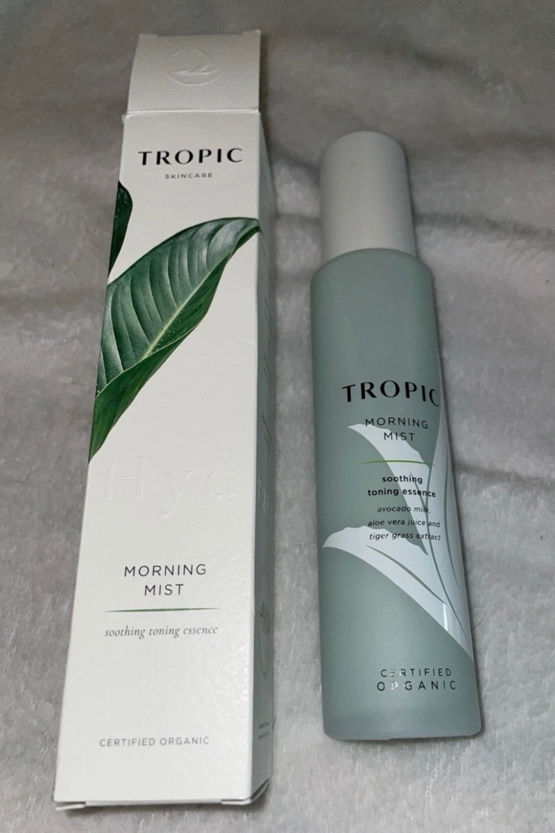 Tropic morning mist soothing toning essence