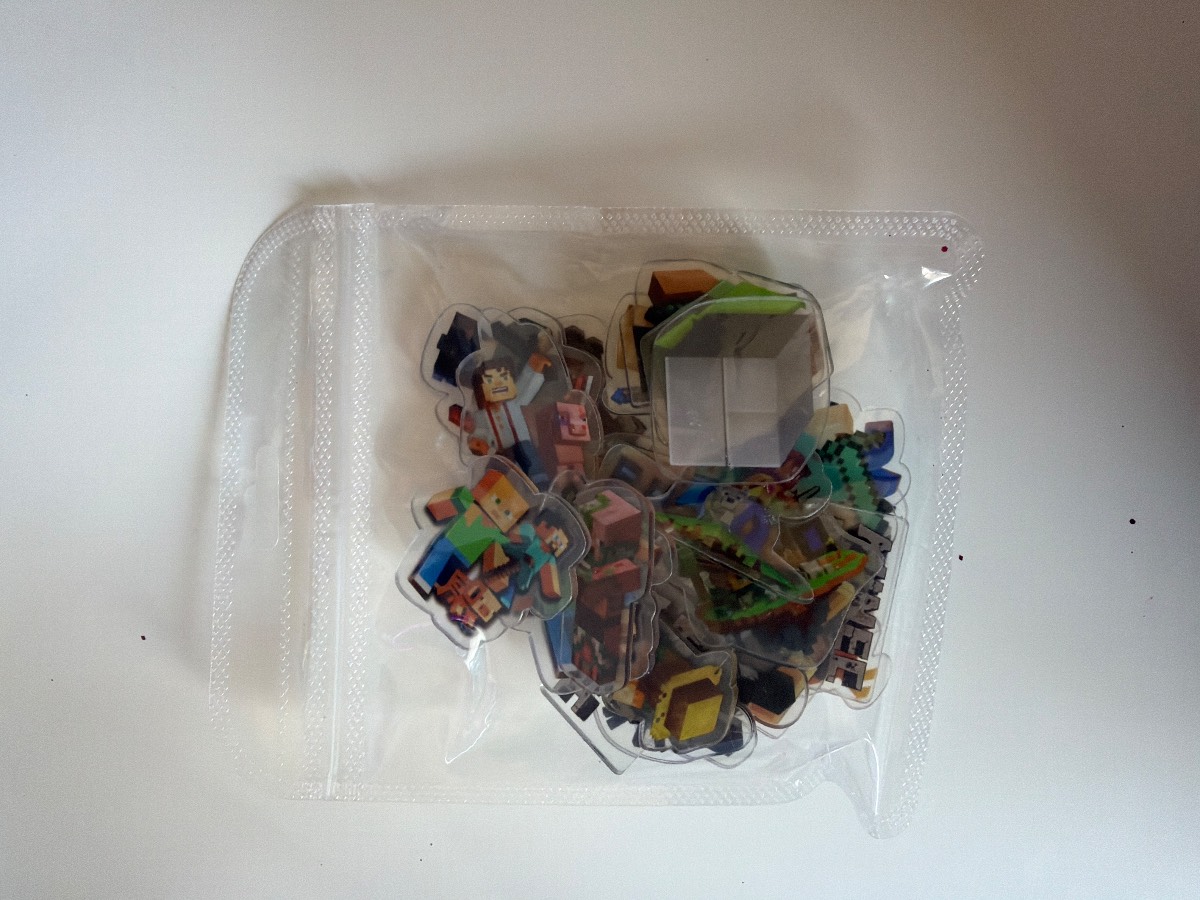 Acrylic clear flatback