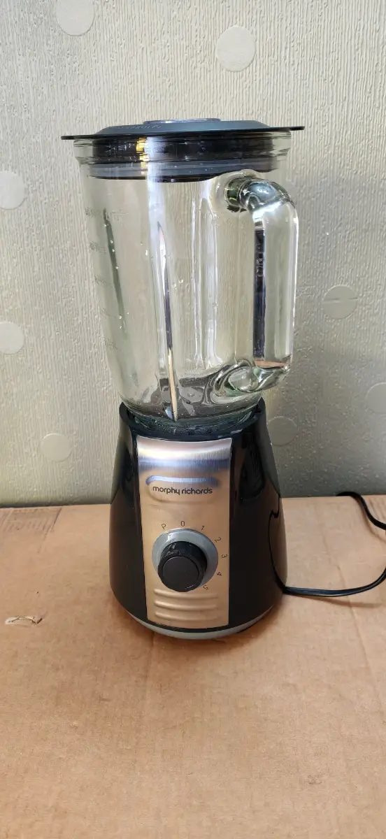 morphy richard total control blender
