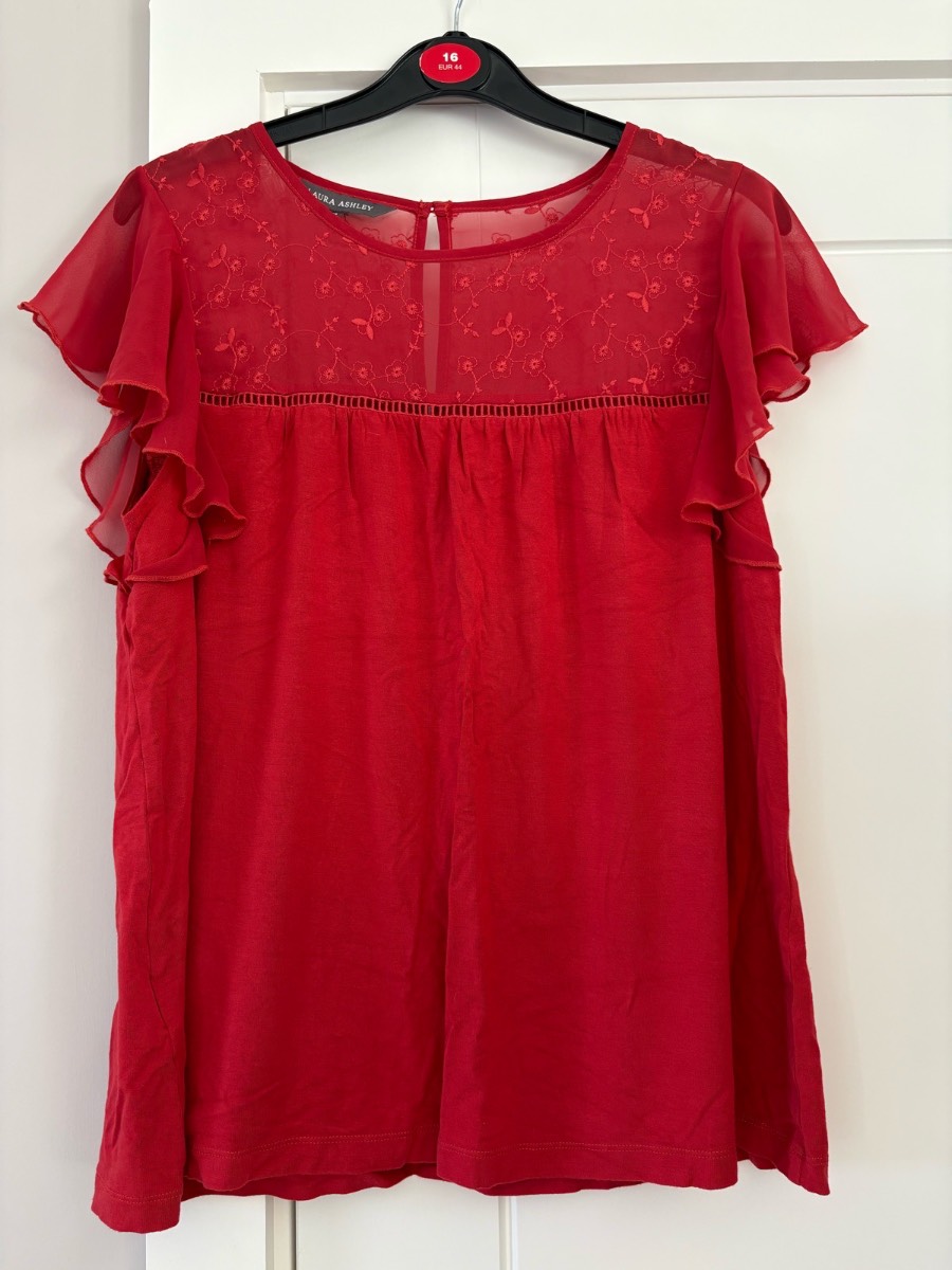 🌸 Laura Ashley Red Embroidered Flutter Sleeve Top | UK 14 | Viscose Blend