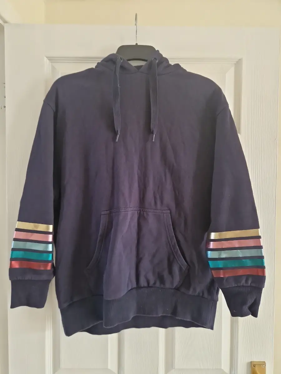 🌙 Boden Navy Hoodie | Size 8 | Metallic Stripe Sleeves 💫