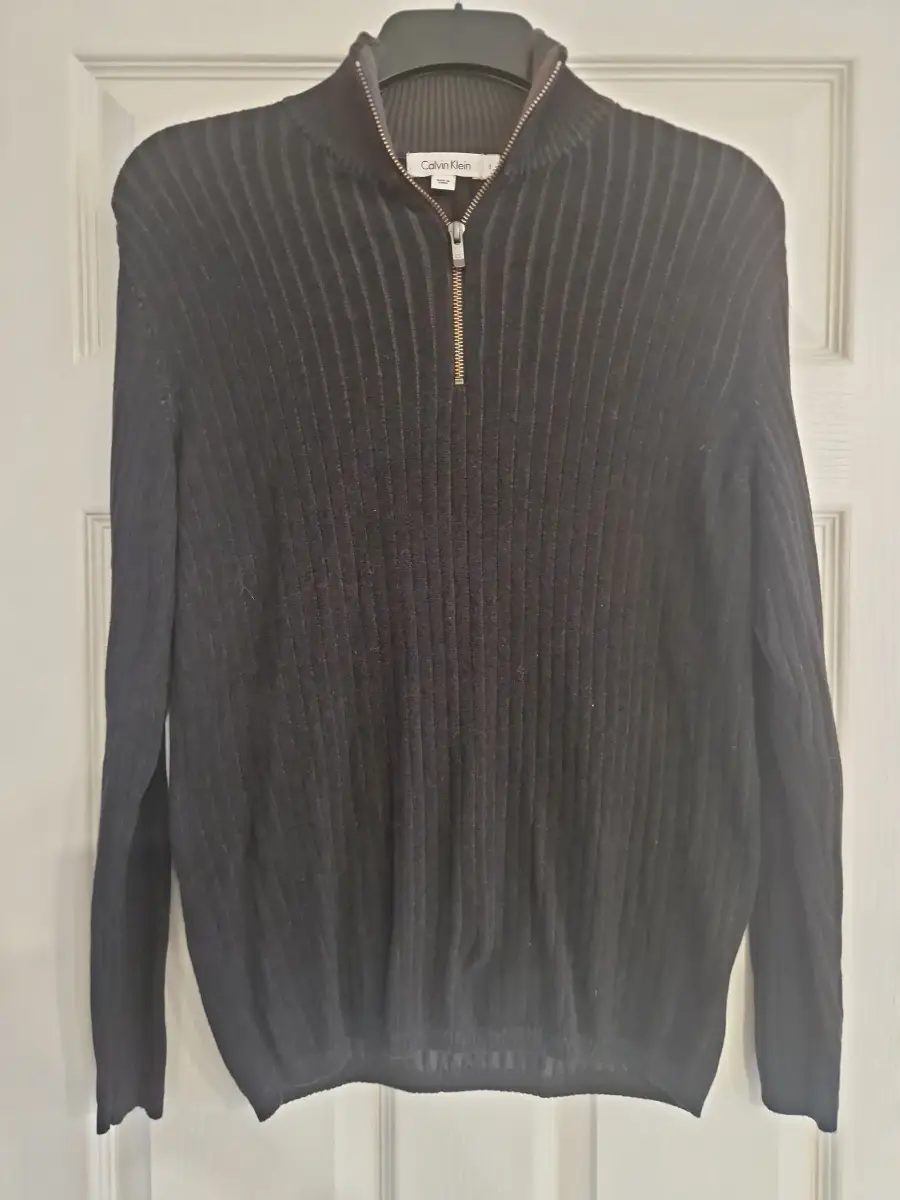 🔥 Calvin Klein Men's Black Jumper Size S 🖤 Designer Wardrobe Essential 🔥