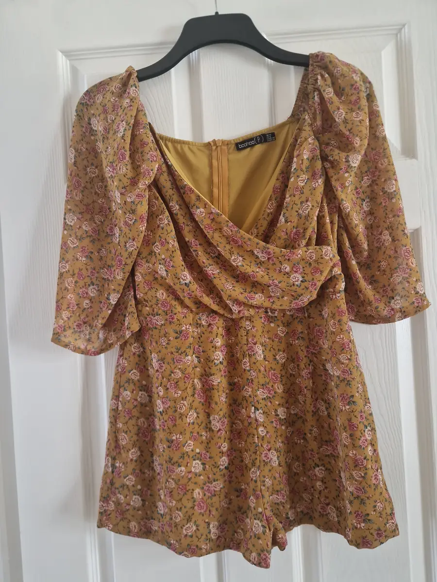 Boohoo Mustard Floral Playsuit Size 12
