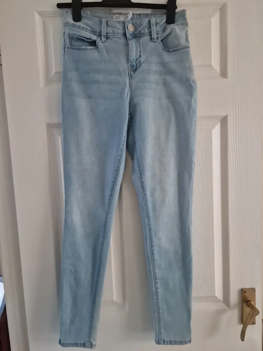 ✨ Royalty For You Skinny Jeans Size 6 👖 Stretch Fit Everyday Essential ✨