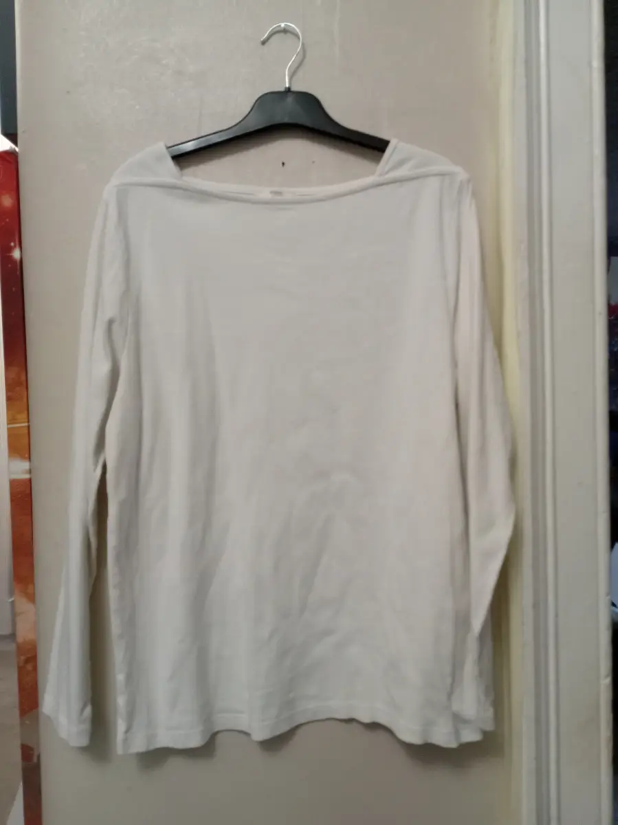 Womens Cotton Traders Plain White long sleeved top - Size 18