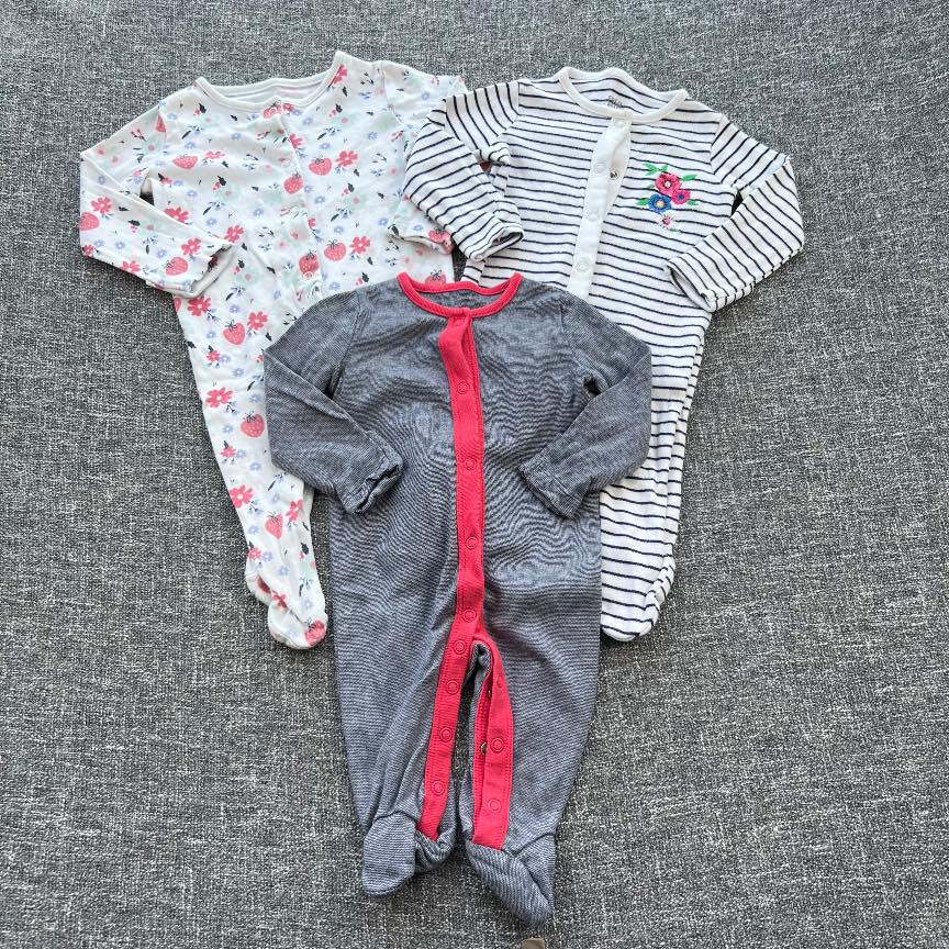 Girls 0-3months navy and white floral themed sleep suits 3 pack bundle
