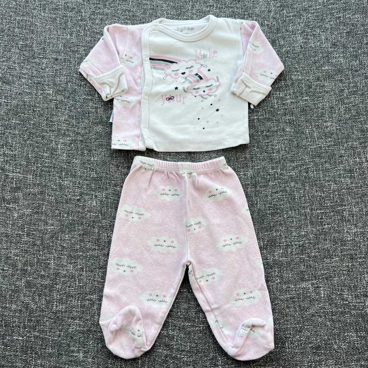 Girls 0-3 month pink and white autumn winter pyjamas