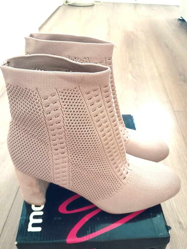 New Ladies ''Moow'' Nude Pink, Pull on Ankle Boots size UK 6