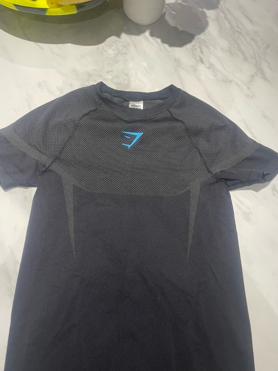 Authentic Gymshark onyx V5 black/blue size Small