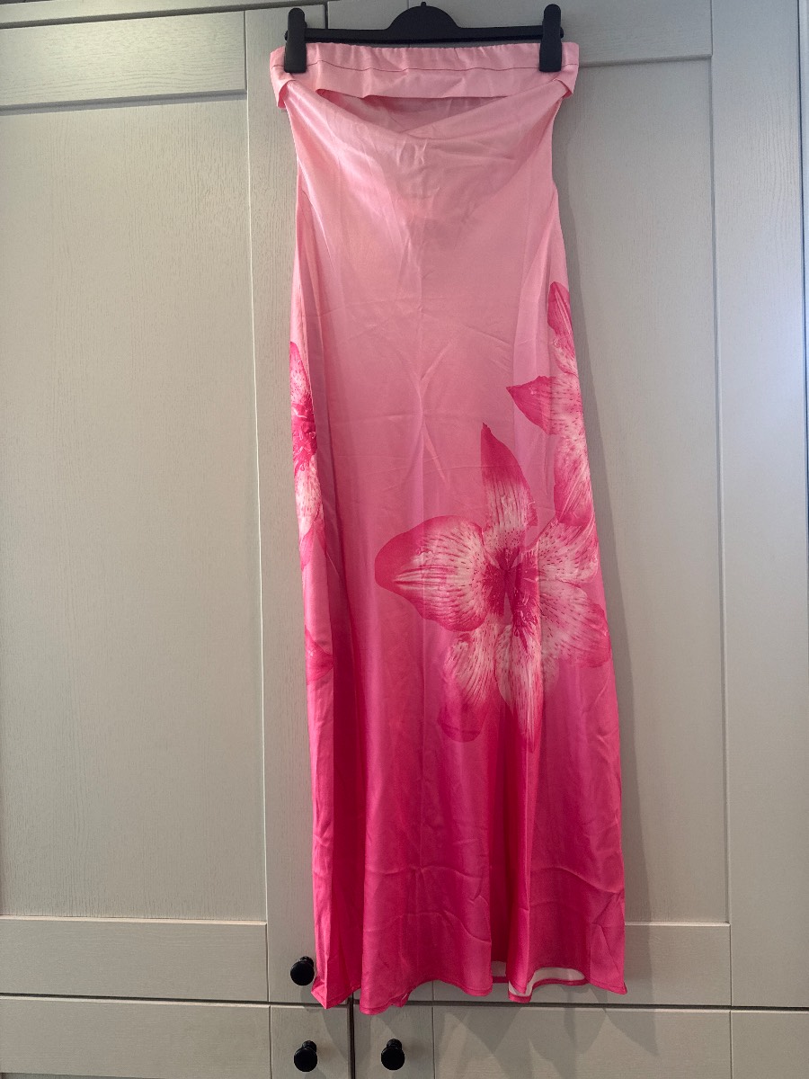 HELLO MOLLY LUSH ORCHID STRAPLESS SATIN MAXI DRESS PINK