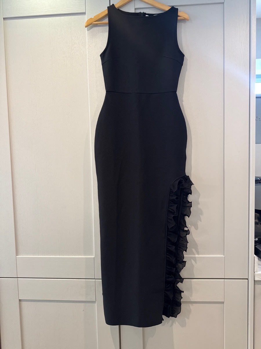 Curaae Catiana Maxi Dress - Black