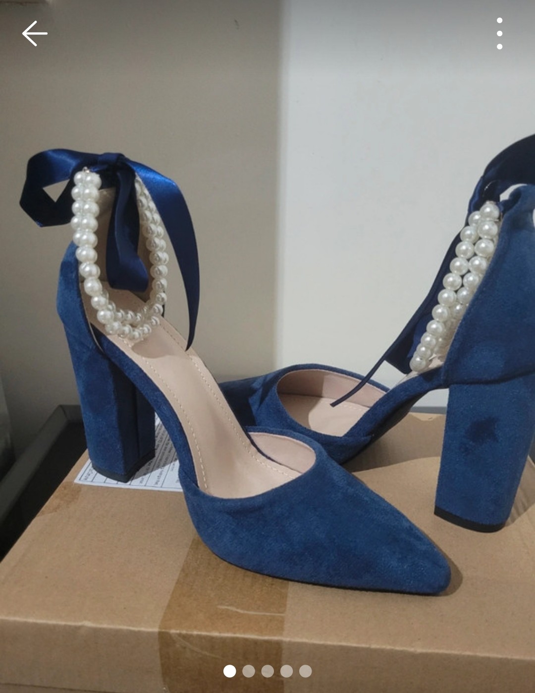 Heels pearl