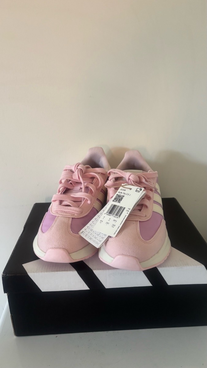 Adidas Runs 70s 2.0