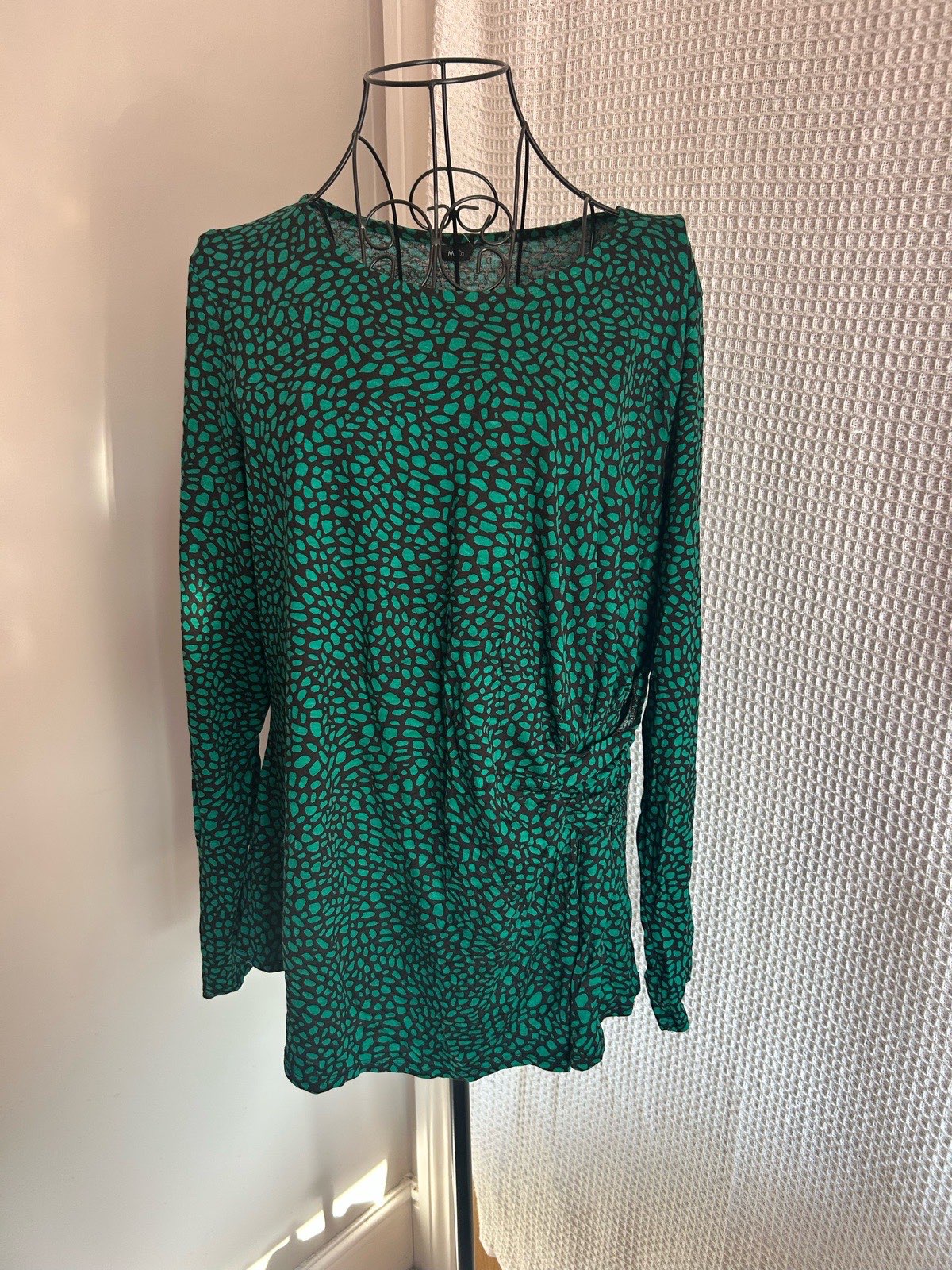 M&Co Green Black Top Size 20 New with Tags (£24.99)