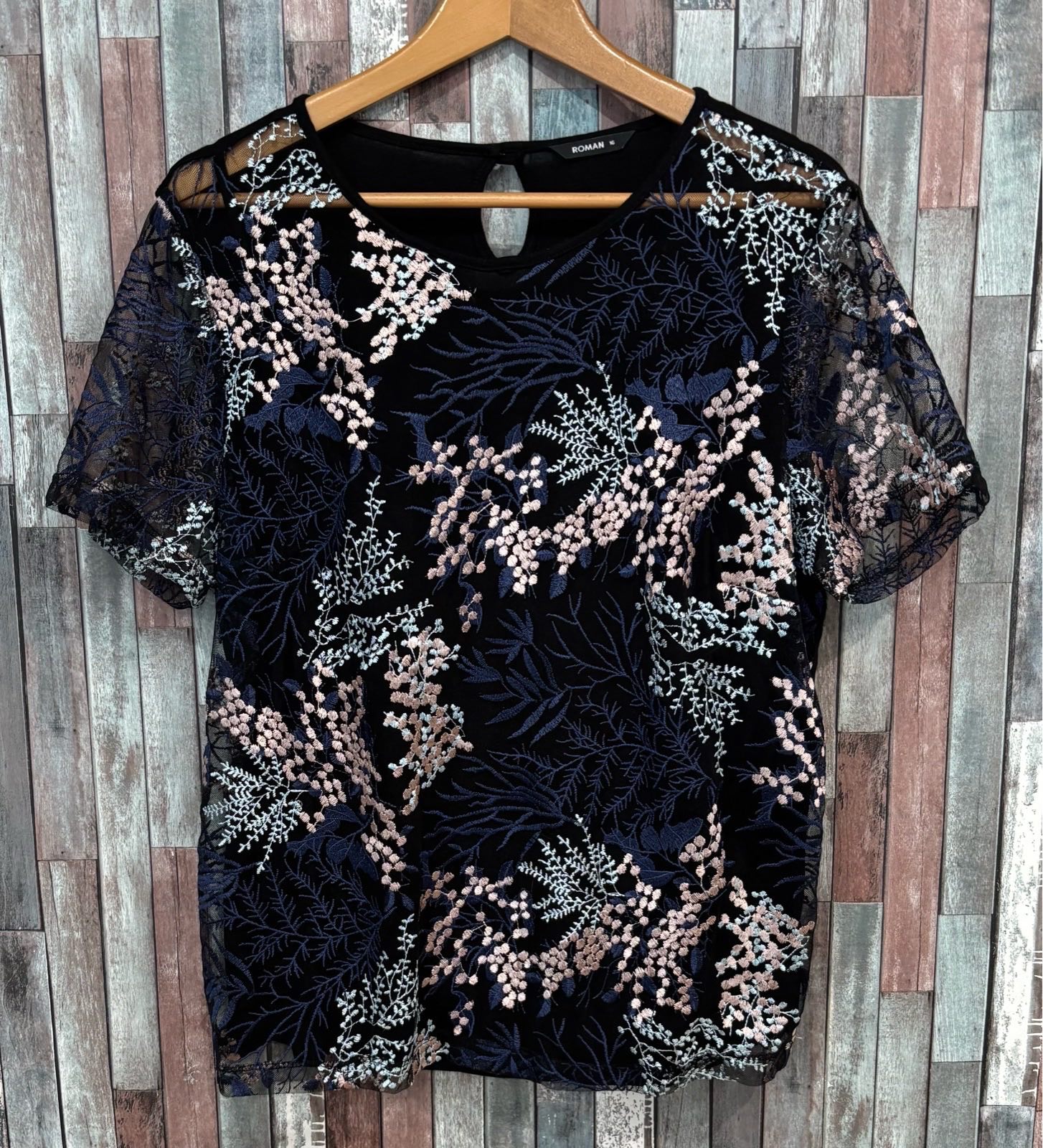 Roman Mesh Embroidered Top (size 16)