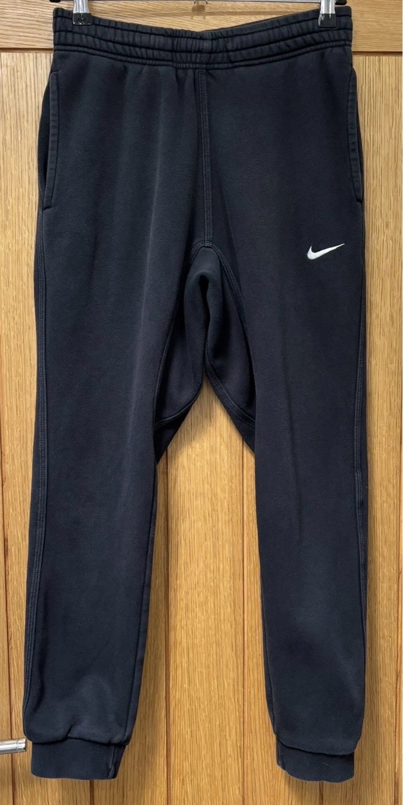 Nike Club Fleece Joggers (size Small)