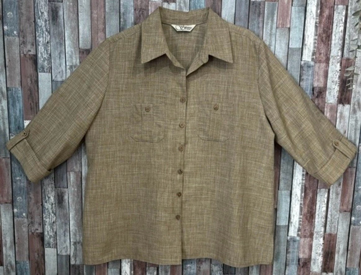 Slimma Signature Beige Jacket / Shacket (size 20)