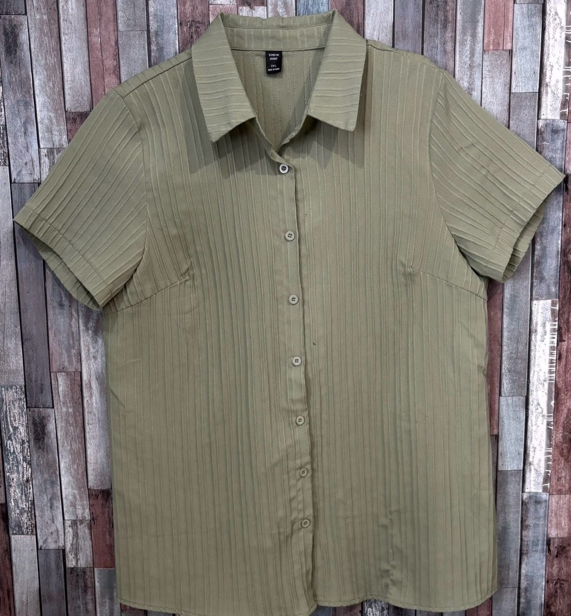 Short Sleeved Ribbed Khaki Jacket / Shacket (size 2XL 18/20)