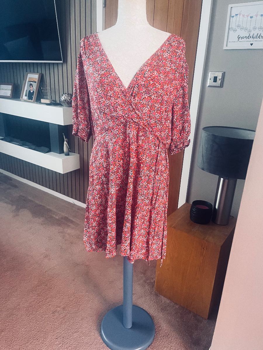 Ladies plus size wrap style summer dress