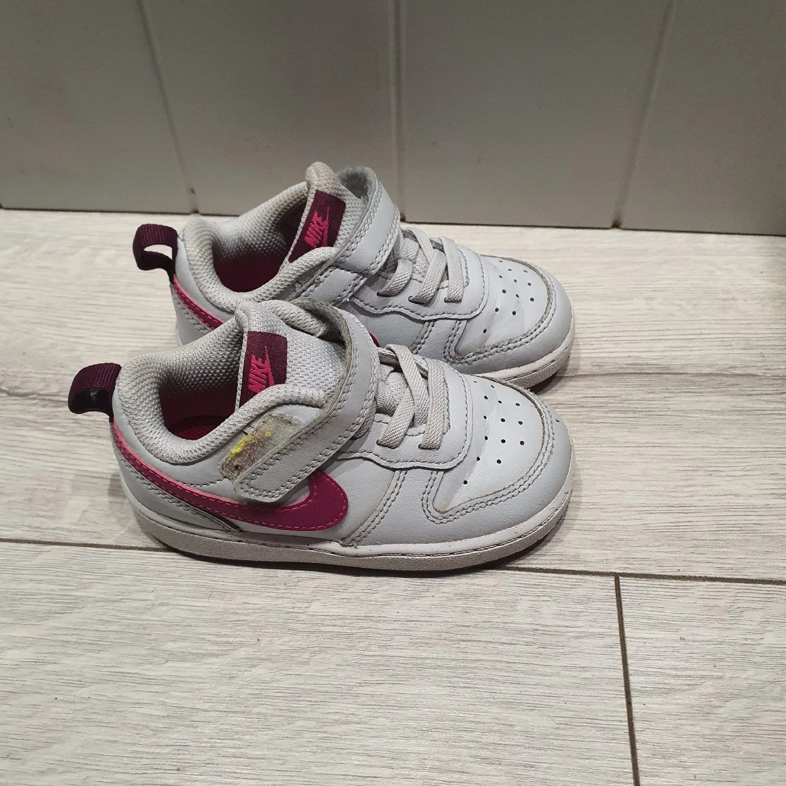 Nike shoes for girls size 6.5